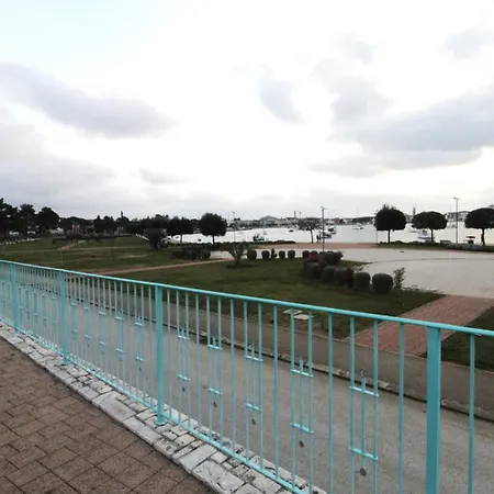 Apartment Humagum Sea View - Garden Palace Umag