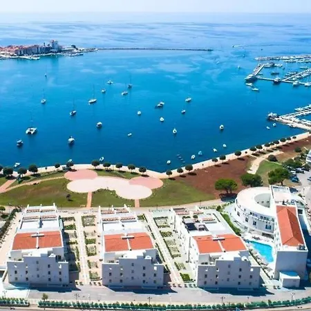 Apartament Humagum Sea View - Garden Palace Umag